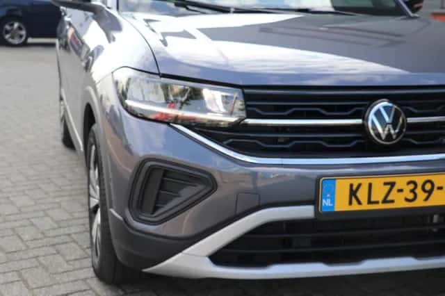 Volkswagen T-Cross (2025) thumbnail 3