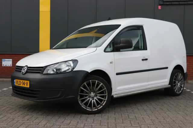 Volkswagen Caddy (2012) thumbnail 1