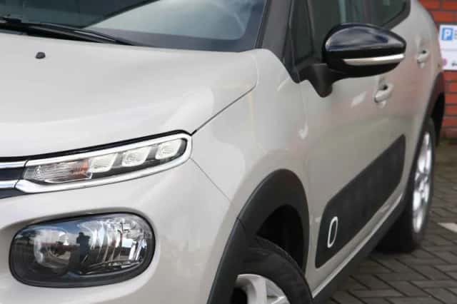 Citroën C3 (2018) thumbnail 2