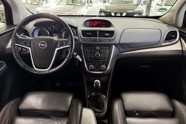 Opel Mokka (2015) thumbnail 4