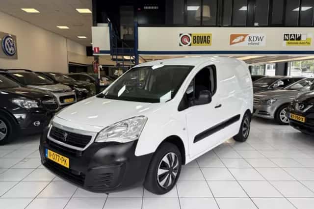 Peugeot Partner (2018) thumbnail 2