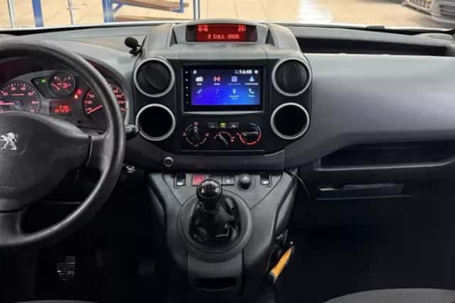 Peugeot Partner (2018) thumbnail 4