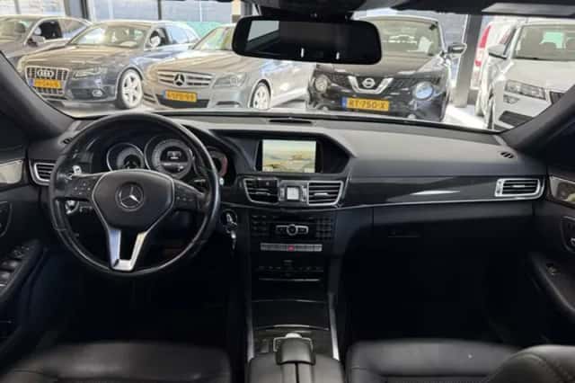 Mercedes-Benz E-Klasse (2013) thumbnail 4