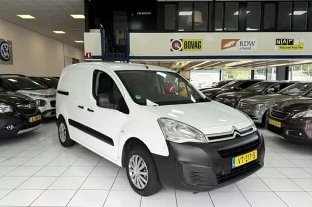 Citroën Berlingo (2016) thumbnail 2