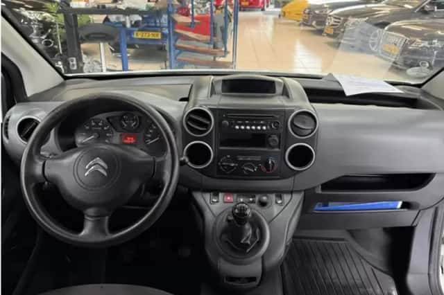 Citroën Berlingo (2016) thumbnail 3