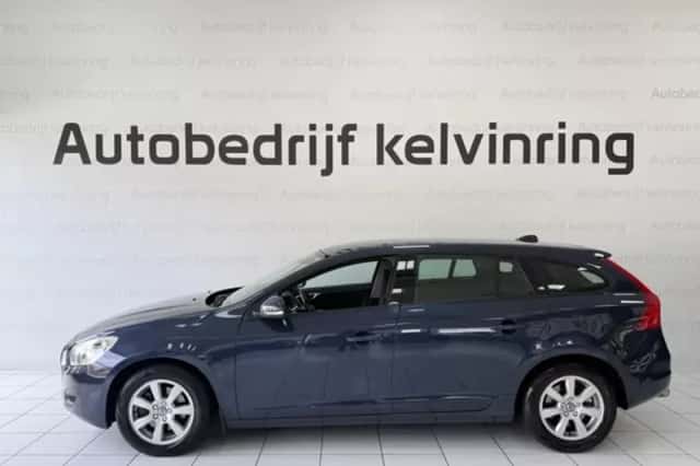 Volvo V60 (2012) thumbnail 6