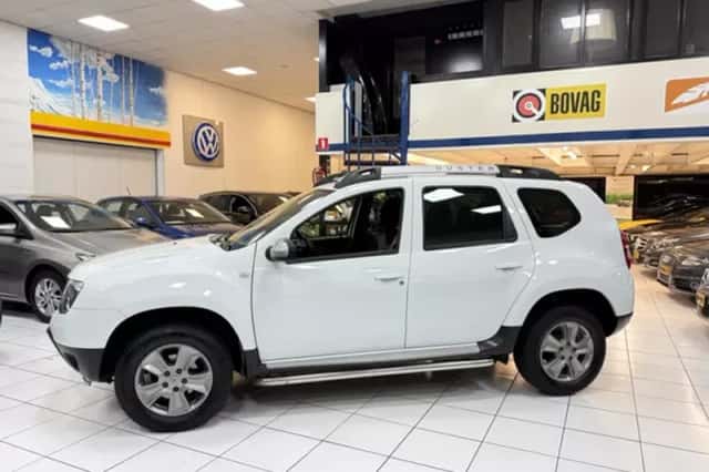 Dacia Duster (2016) thumbnail 6