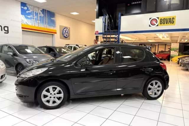 Peugeot 207 (2007) thumbnail 6