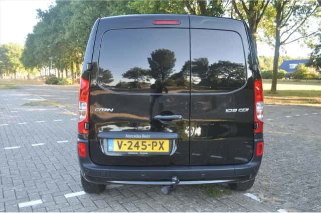 Mercedes-Benz Citan (2018) thumbnail 4