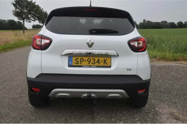 Renault Captur (2018) thumbnail 4