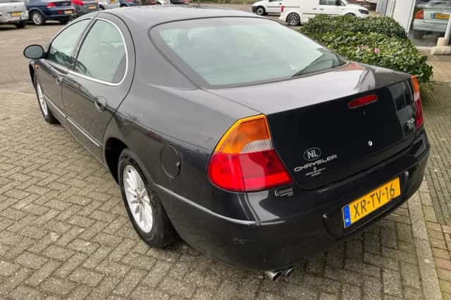 Chrysler 300M (1999) thumbnail 4