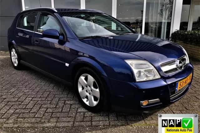 Opel Signum (2003) thumbnail 3