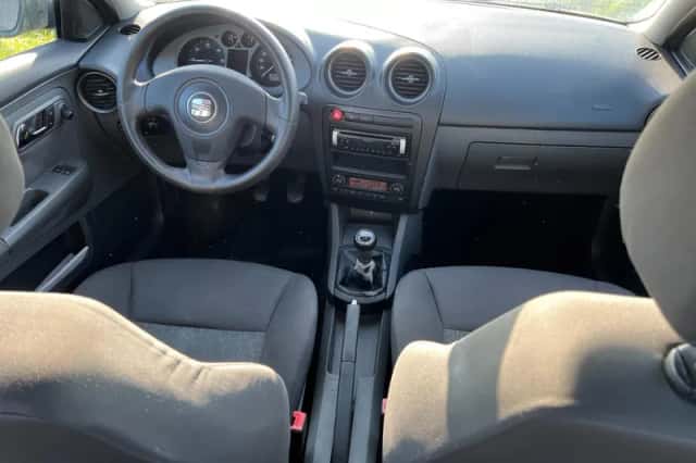 SEAT Cordoba (2006) thumbnail 6