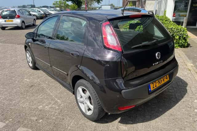 Fiat Punto Evo (2010) thumbnail 3