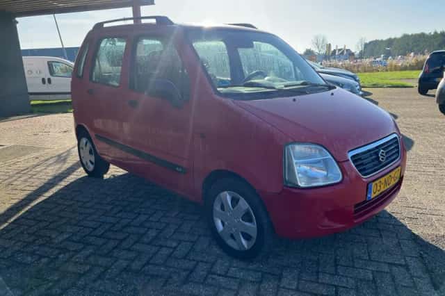 Suzuki Wagon R+ (2003) thumbnail 2