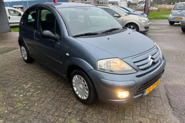 Citroën C3 (2006) thumbnail 2