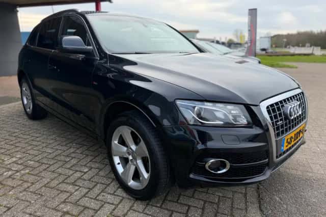 Audi Q5 (2012) thumbnail 2