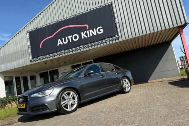 Audi A6 (2012) thumbnail 3