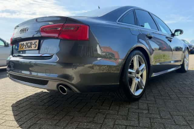 Audi A6 (2012) thumbnail 5
