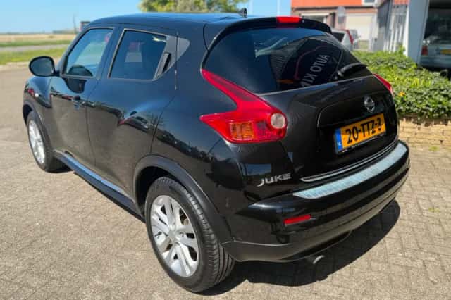 Nissan Juke (2012) thumbnail 5