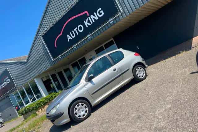 Peugeot 206 (2004) thumbnail 3