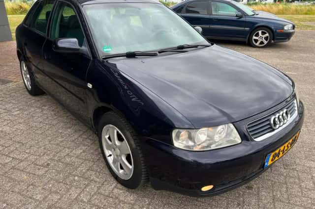 Audi A3 (2003) thumbnail 2