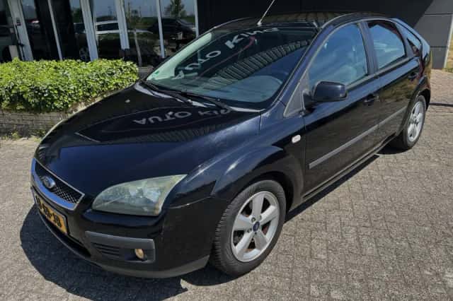 Ford Focus (2005) thumbnail 1