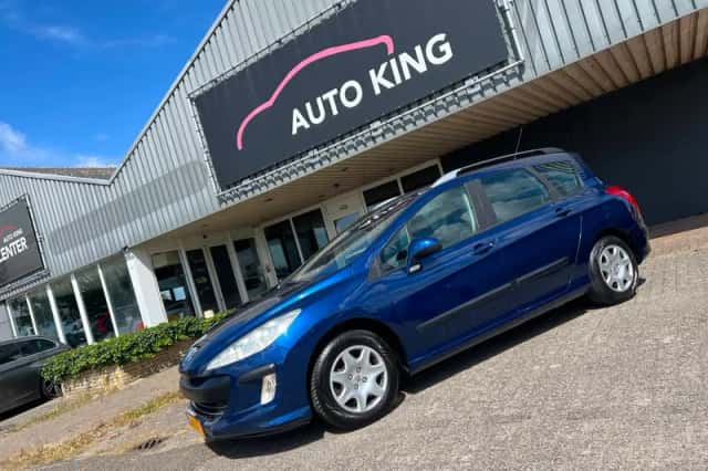 Peugeot 308 (2009) thumbnail 3