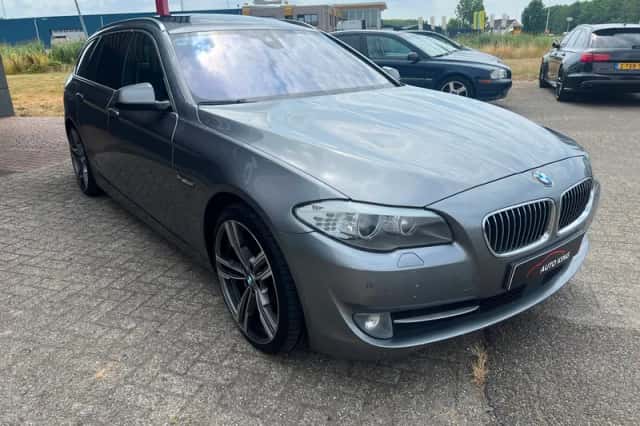 BMW 5-Serie (2012) thumbnail 2