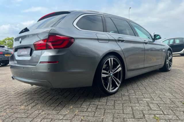 BMW 5-Serie (2012) thumbnail 5