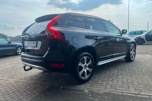 Volvo XC60 (2011) thumbnail 5