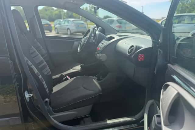 Citroën C1 (2010) thumbnail 6