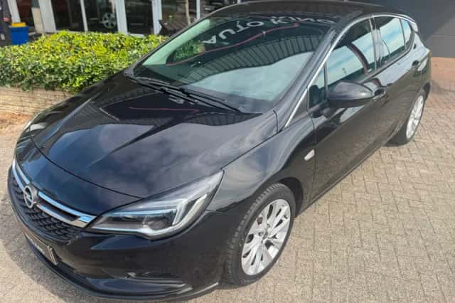 Opel Astra (2017) thumbnail 1