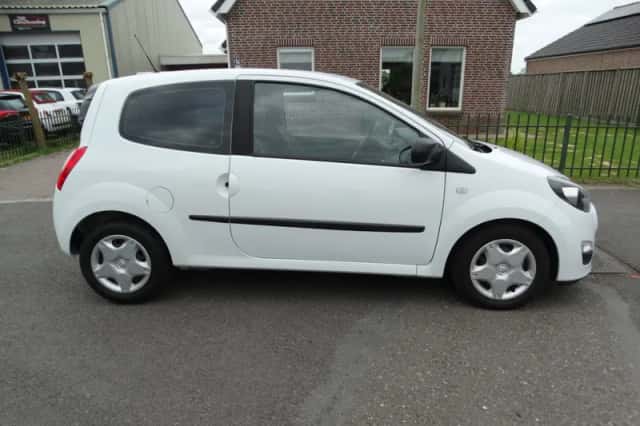 Renault Twingo (2014) thumbnail 4
