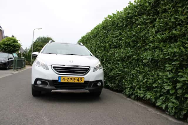 Peugeot 2008 (2015) thumbnail 5