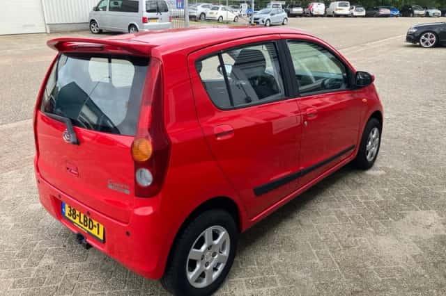 Daihatsu Cuore (2010) thumbnail 3