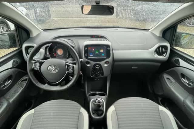 Toyota Aygo (2019) thumbnail 6