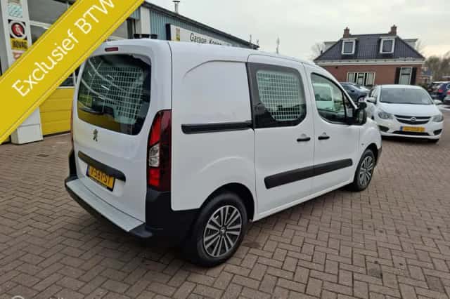 Peugeot Partner (2018) thumbnail 3