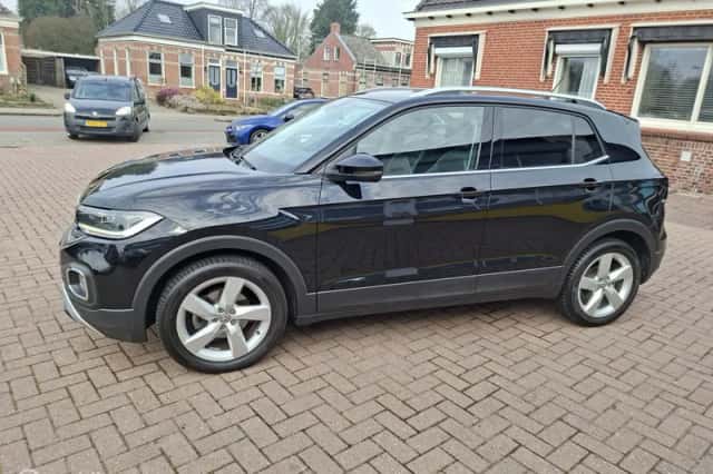 Volkswagen T-Cross (2020) thumbnail 6