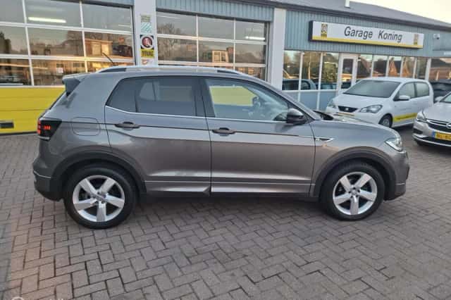 Volkswagen T-Cross (2020) thumbnail 2
