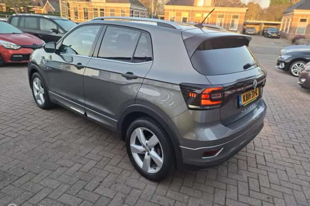 Volkswagen T-Cross (2020) thumbnail 5