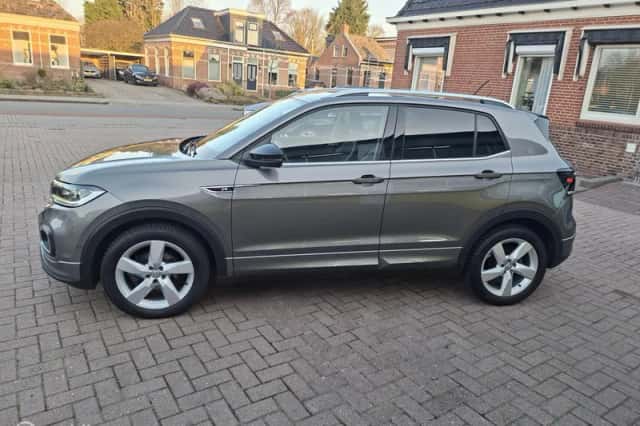 Volkswagen T-Cross (2020) thumbnail 6