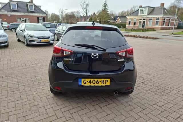 Mazda 2 (2019) thumbnail 4