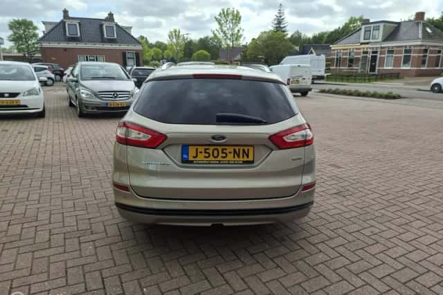 Ford Mondeo (2016) thumbnail 4