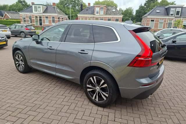Volvo XC60 (2020) thumbnail 5