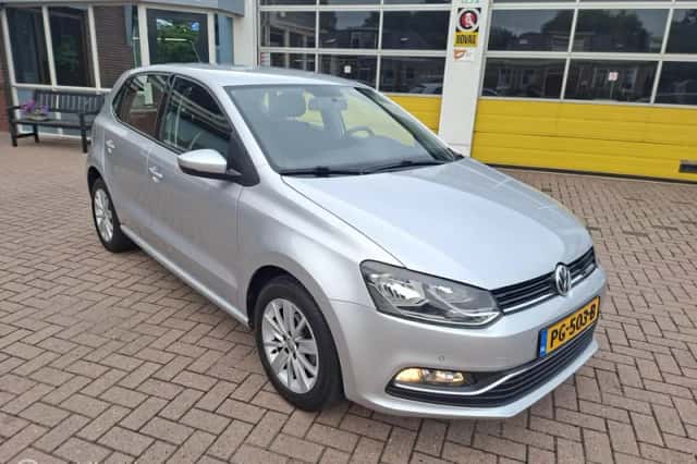 Volkswagen Polo (2017) thumbnail 1