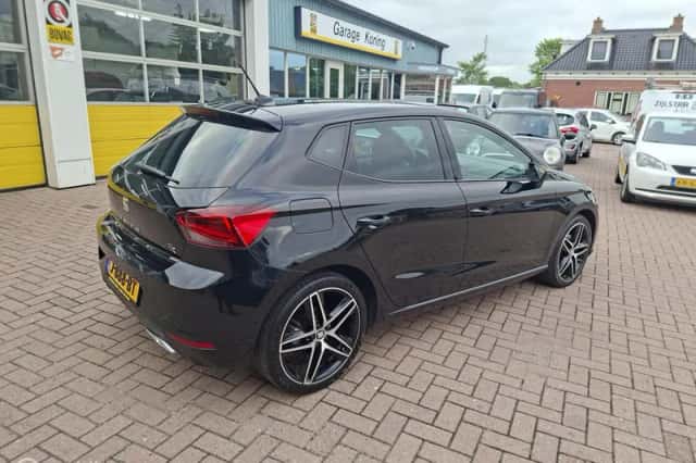 SEAT Ibiza (2020) thumbnail 3
