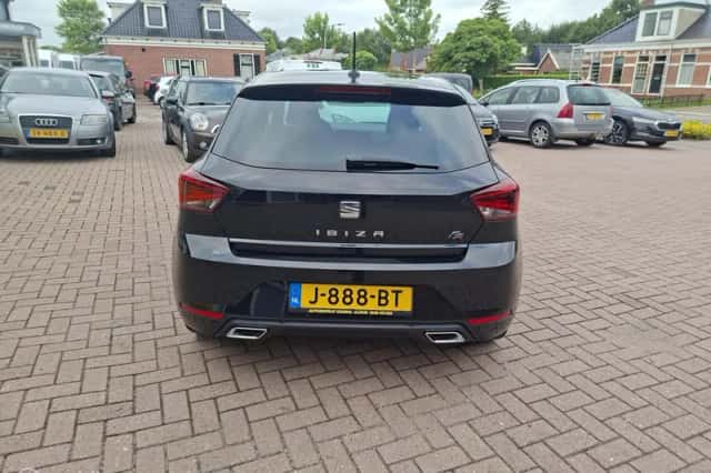 SEAT Ibiza (2020) thumbnail 4