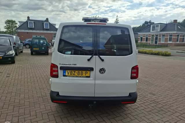 Volkswagen Transporter (2020) thumbnail 4