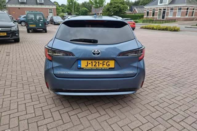 Toyota Corolla (2020) thumbnail 4